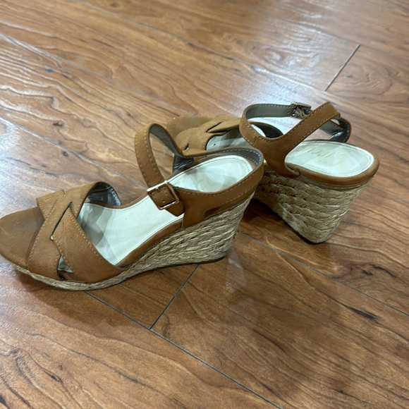 Wedges - Picture 2 of 3